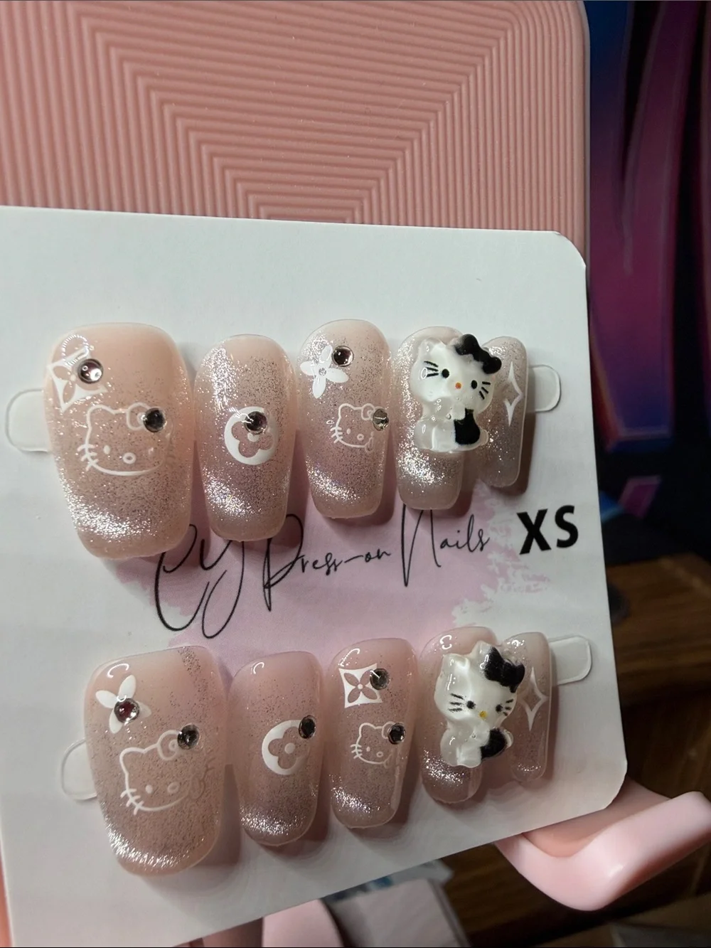 Hello Kitty Blush Pink Glitter XS 3D Character Press-On Nails